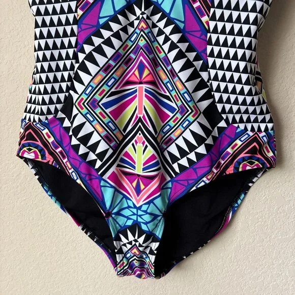 Swimsuits for All 14 Kaleidoscope Geometric Printed One Piece Swimsuit - Picture 5 of 14